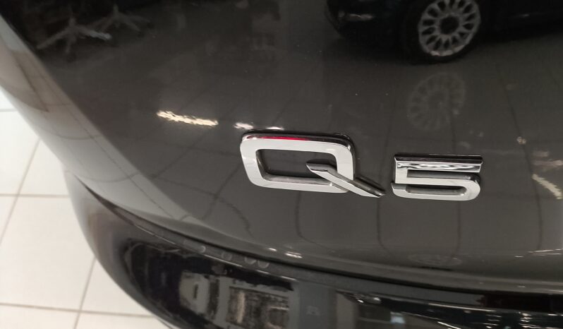 Audi  Q5 2.0Tdi quattro pieno